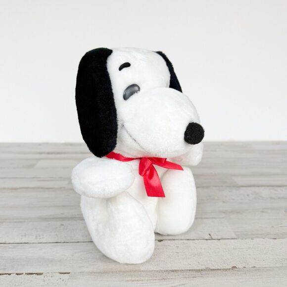 Vintage 80s SNOOPY Radio Shack AM Transistor Radio Plush Dog Peanuts Korea WORKS - Picture 1 of 13